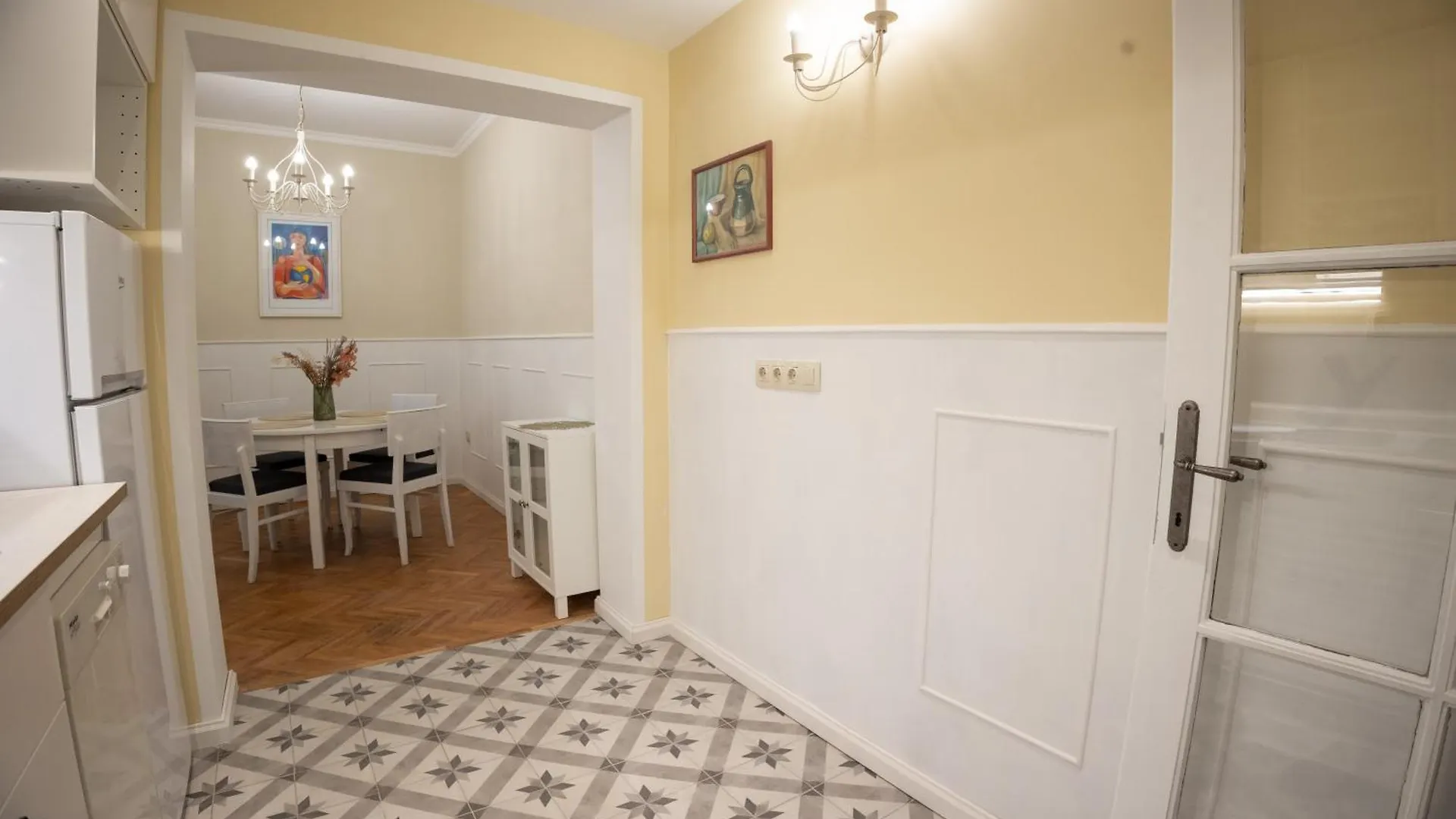 Apartment Planeta Dos Sonhos - Fast Wi-Fi, 1Bdr, Top Centre Sofia